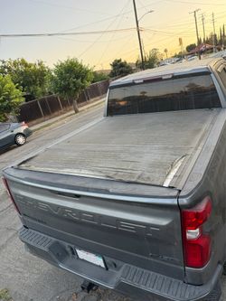 Tonneau Cover for truck bed