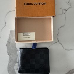 Authentic Louis Vuitton Slender Men’s Wallet Used 6month Small Wear As Shown