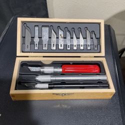 X-ACTO Set.