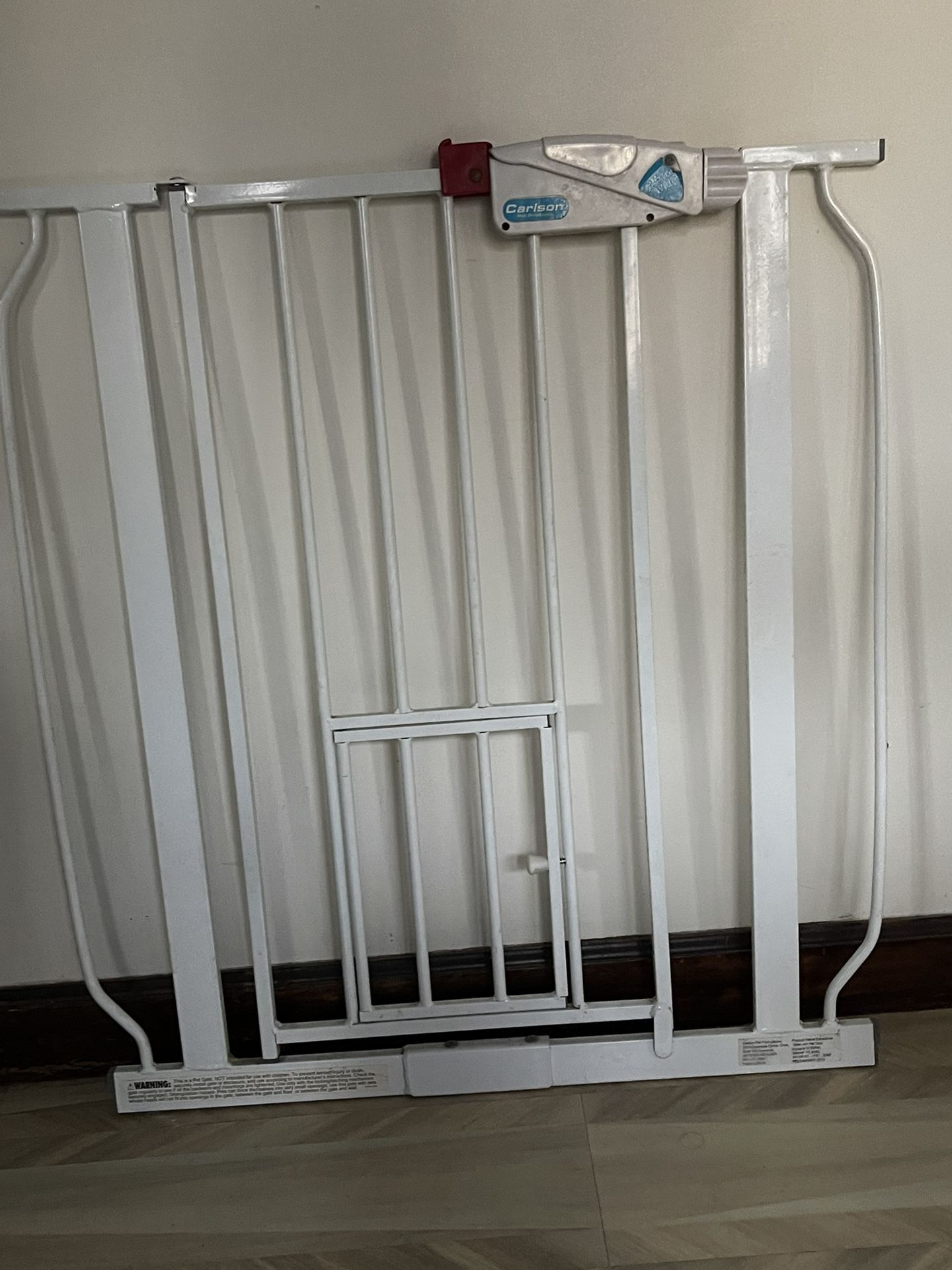 Adjustable Metal Dog Gate