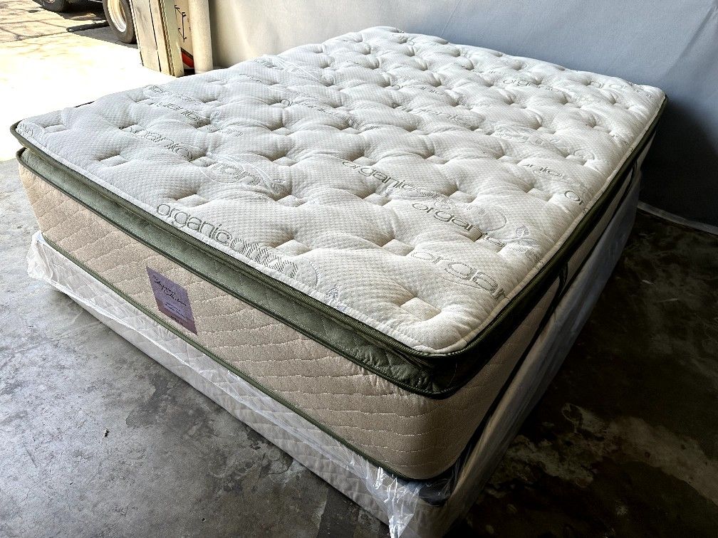 Queen Organic Elite Superior Hybrid Cool Gel Memory Foam Pillow Top 14inch Mattress!!