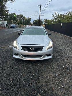 2011 Infiniti G37