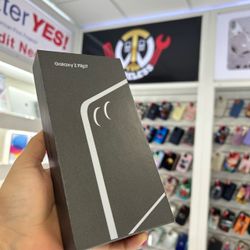 Galaxy Flip 7