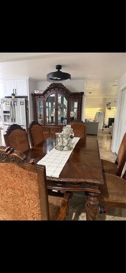 selling the table, chairs, and vanity