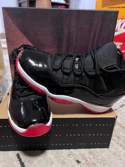 Air Jordan 11 Retro Bred Sneakers