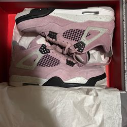 Jordan 4s 