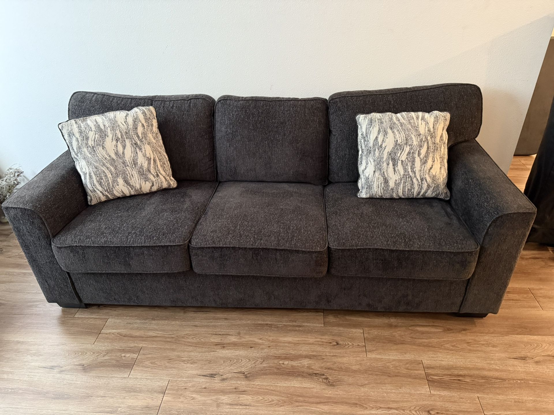 Grey Sofas 