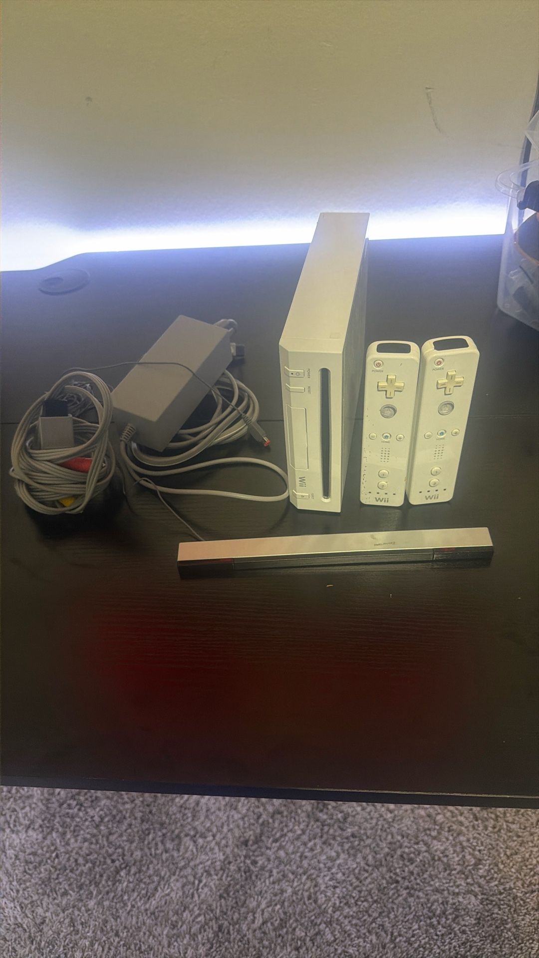 Wii (make offer)