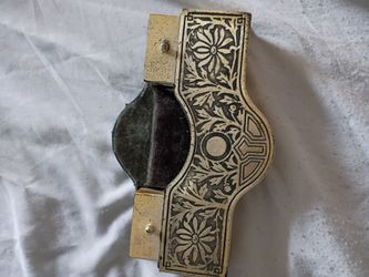 Antique Elgin ladies smoking caddy
