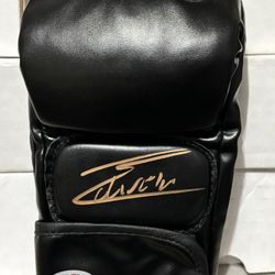 UFC Fighter Charles Oliveira Autograph MMA Glove PSA COA