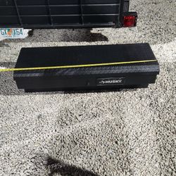 husky tool box