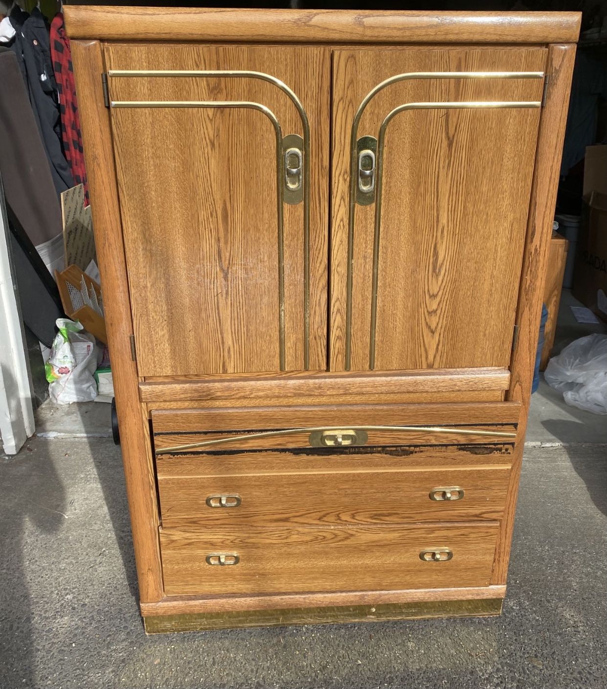 Free Cabinet (5ft)            2 Side  Tables  ,mirror With Dresser 