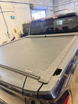 2019 and up GMC or Chevy 1500 used Roll-n-Lock