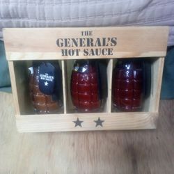 Hot Sauce Gift Box
