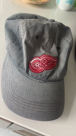 vintage fitted Detroit Red Wings NHL hockey hat