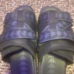 Kappa Slides All Black Size 9 (bottoms Worn Out Slightly)