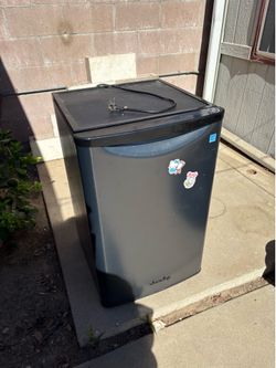 mini fridge