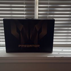 Predator Helios 18