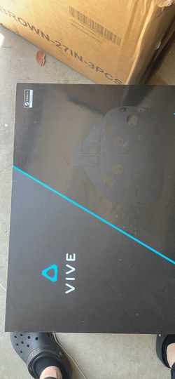 HTC Vive VR Complete Kit — Full Setup Ready to Play