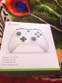 BRAND NEW (bought on Sunday 2/3/19)