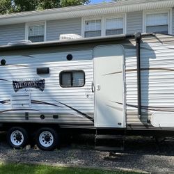 2017 Forest River 230bhxl