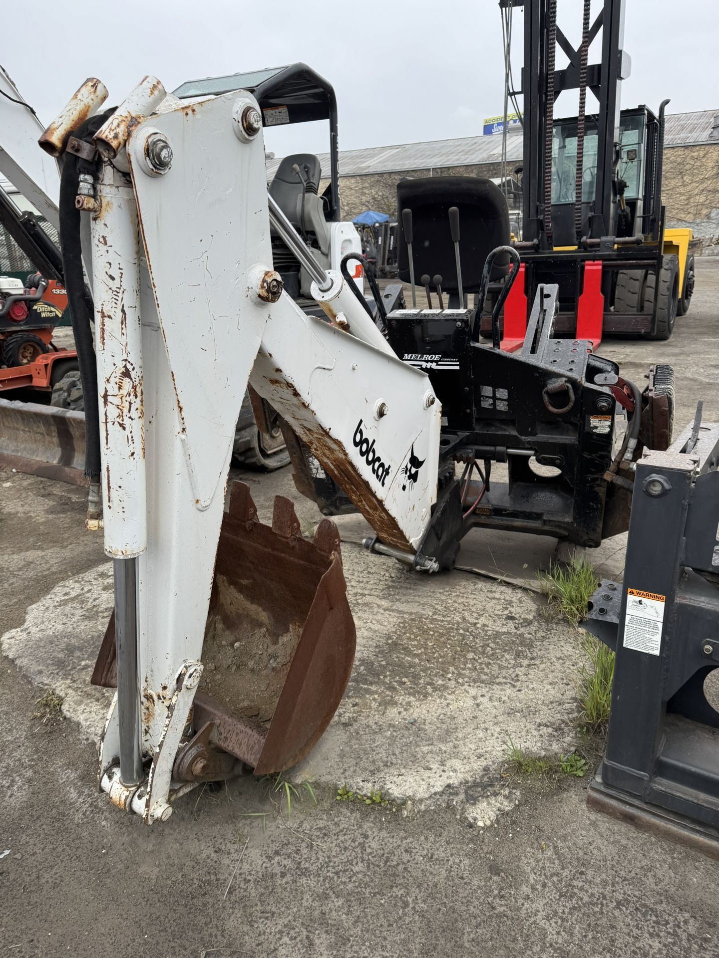 Bobcat 8709 Backhoe Attachment