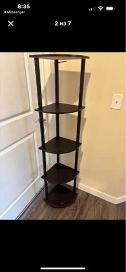 Corner  shelf