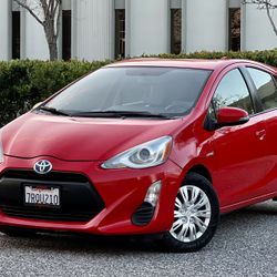 2016 toyota prius C 185k Miles