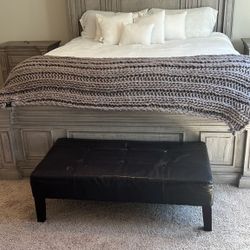 Cindy Crawford Pine Manor Gray King  Bedroom Set