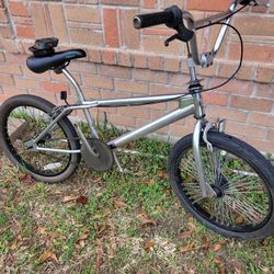 Mongoose Hoop-d 20" Old School Vintage BMX