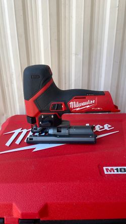 Milwaukee M12 12V Fuel Lithium-Ion Cordless Jig Saw (Tool-Only)