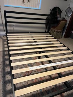 Queen size bed