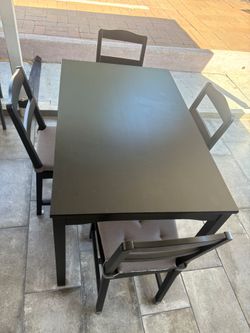 Small table set