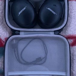 Bose QuietComfort 45 Headset Wireless Over-the-ear Triple Black