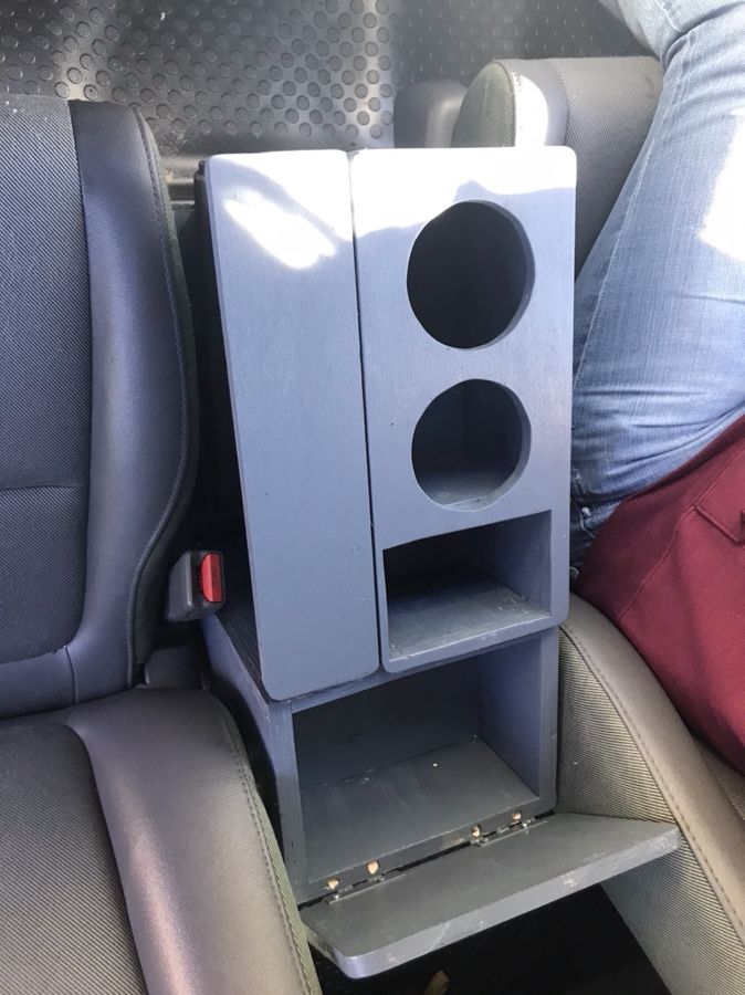 Honda Element custom center console for Sale in Gresham, OR OfferUp