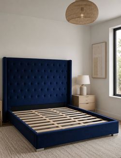 King bed frame / cama king azul de velvet