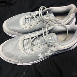 under armor sneakers size 12 color grey