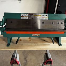 Grizzly 24” Pan & Box Brake