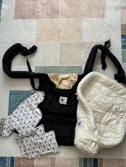Ergo Baby Carrier with Accessories