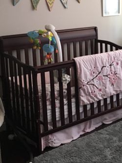 Baby crib