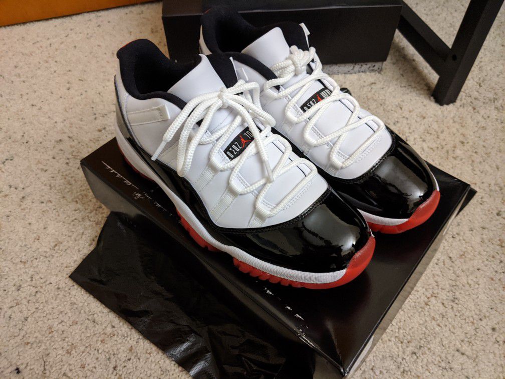 Air Jordan 11 White Red Size 11