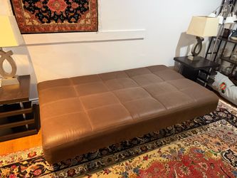 Folding coach/ bed