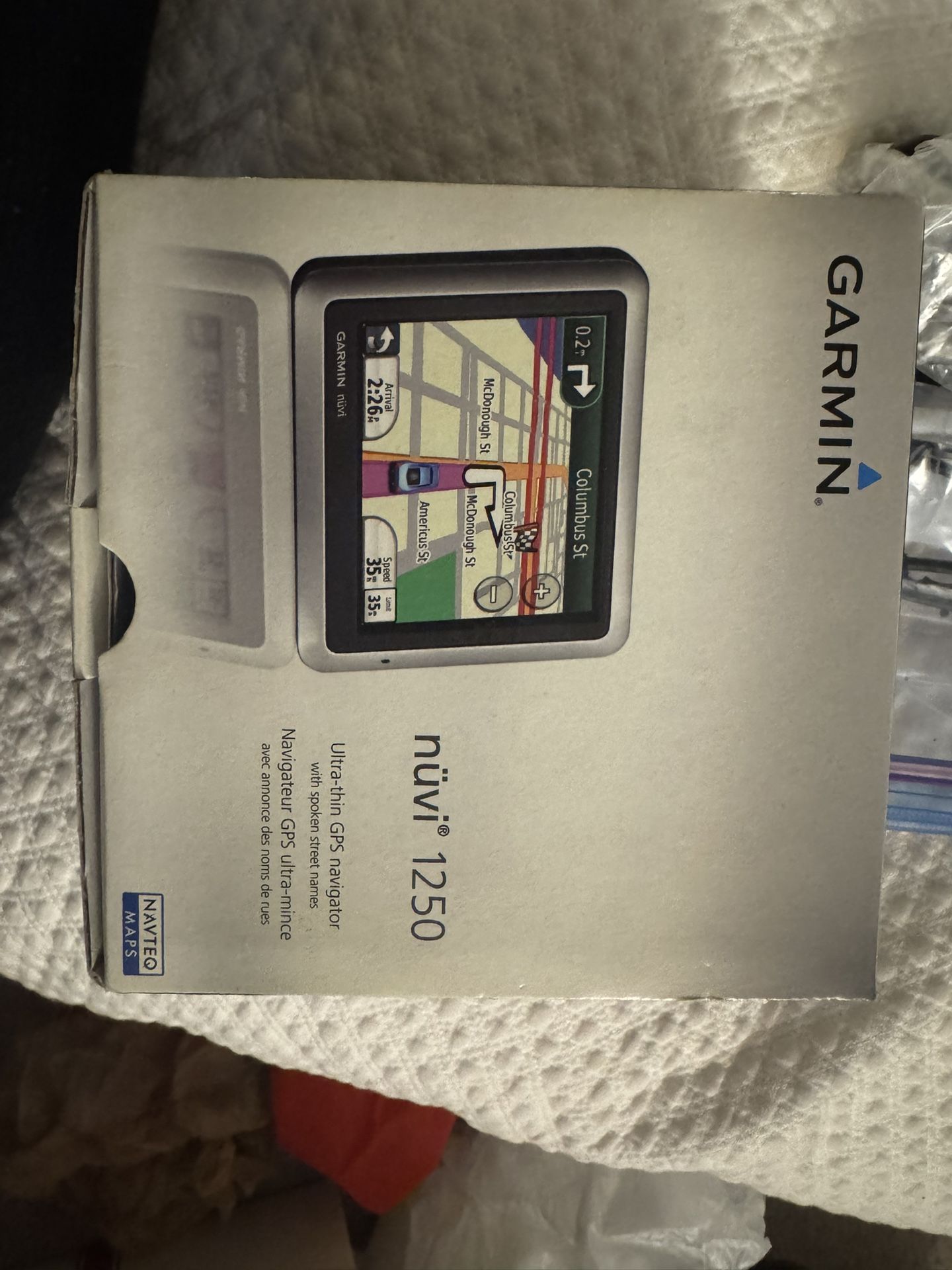 Garmin Nuvi 1250 Ultra Thin Navigator GPS
