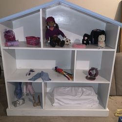 Dollhouse With Marisol (American Girl) And Accessories