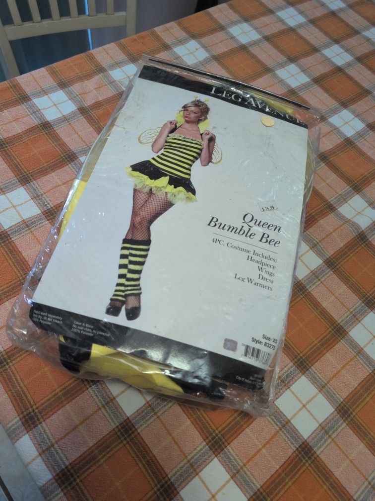 BUMBLE bEE Costume