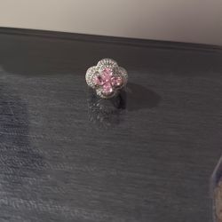 Van Cleef Ring 