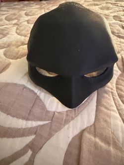Batman mask for pet
