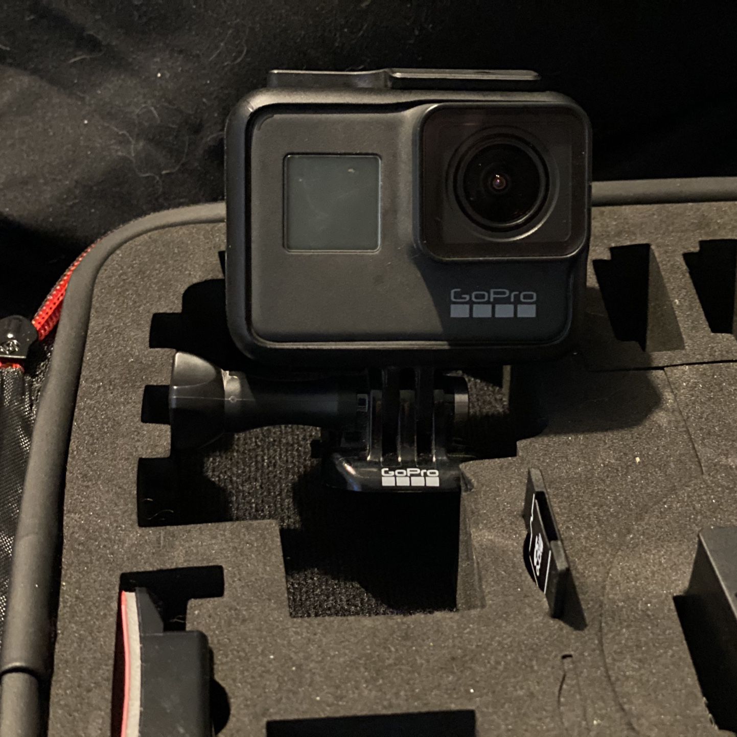 GoPro Hero7 Black W/ SD Card, Xtra Battery, A Few Mounts And Case