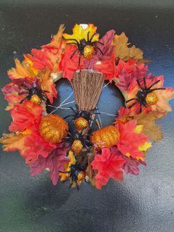 Light up Halloween wreath