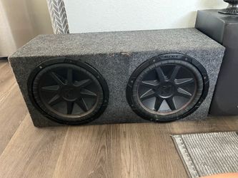 Dual Kicker CompVR Subwoofers in Ported Box